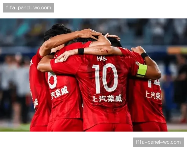 中国足协推出中超历史纪录片系列，首期回顾亚冠夺冠辉煌时刻